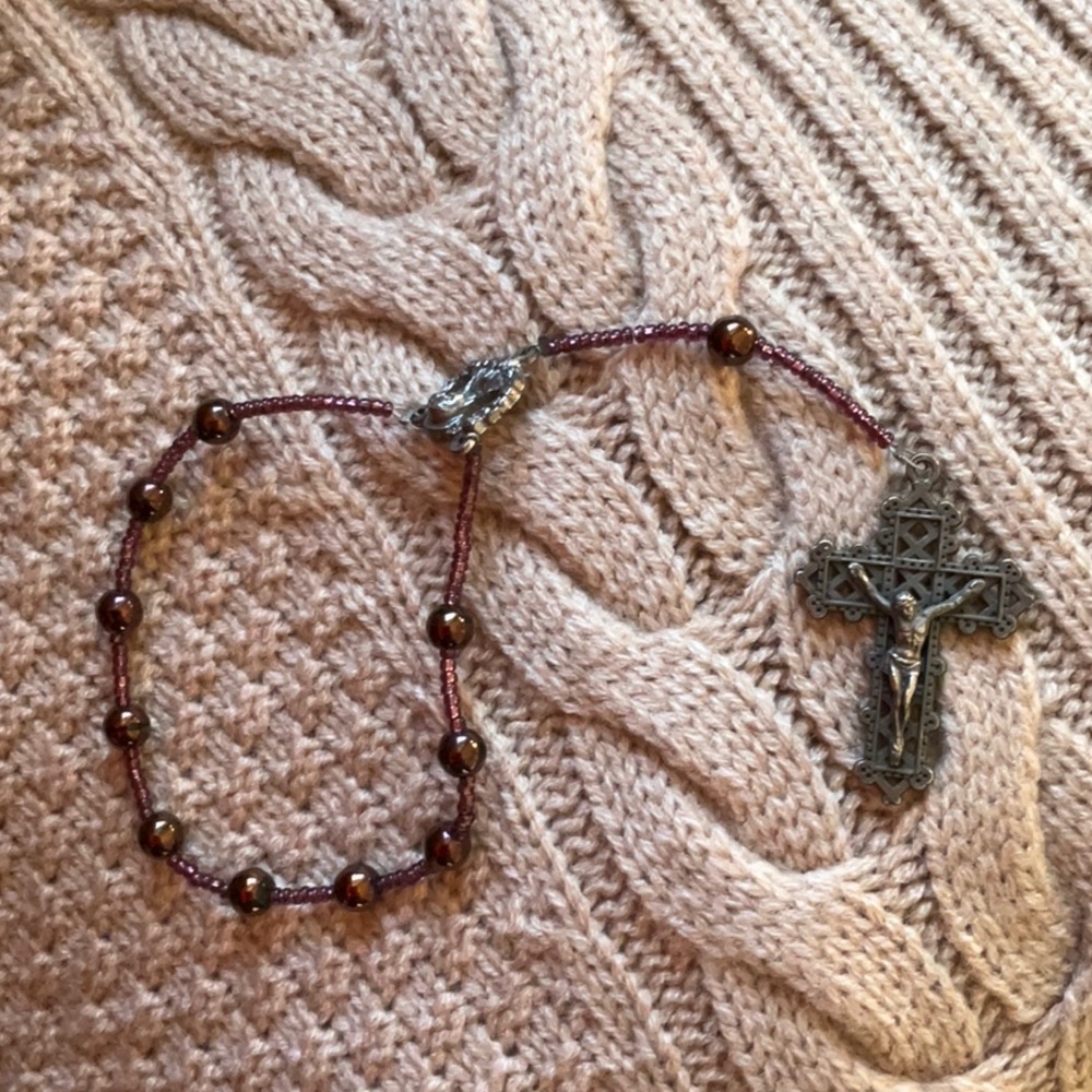 Vintage pocket Rosary - Picture 7 of 10